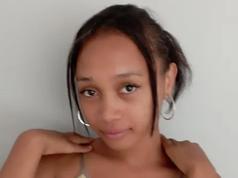 jasmine video chat model MacuttyMiria