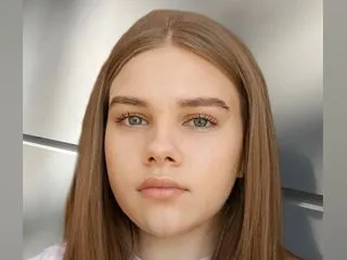 amateur teen sex model AbigailWalters