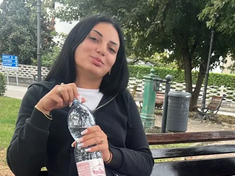 live picture sex model AdelinaLacner