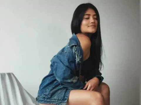 live webcam sex model AitanaHodson