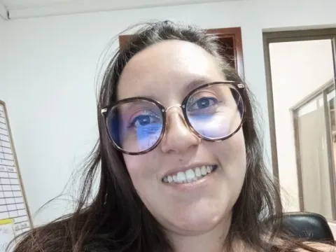 live video chat model AlejandraConor