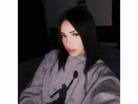 adult webcam model AlexandraParra