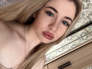 live nude sex model AliceHolsons
