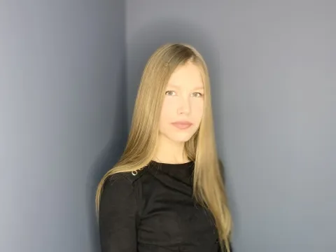 teen webcam model AlodieBrittle