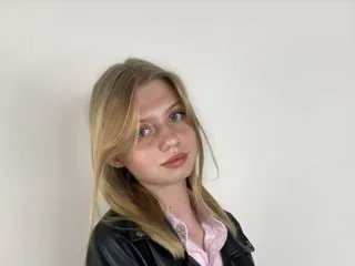 teen webcam model AmeliaLewins