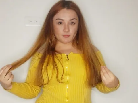 wet pussy model AmellieDupont