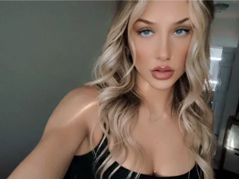 live sex watch model AuroraKinn