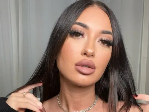 live sex clip model BellaAdeline
