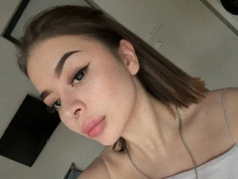 live jasmine show model BonnieMiller