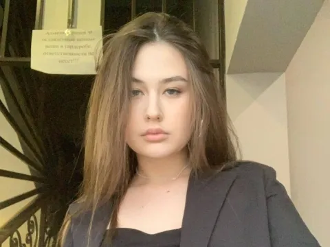 deepthroat blowjob model CamillaSuan