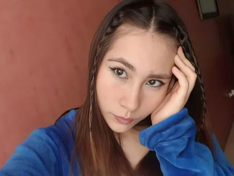 live webcam sex model CarlaLisbonne