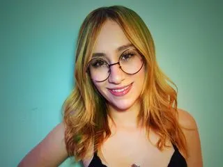 adult video chat model CarolineMartin