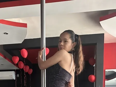 ass fuck model ClaraChan