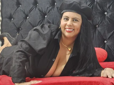 adult live sex model CristalCurtis