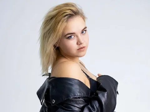 live online sex model DaniellaHarris