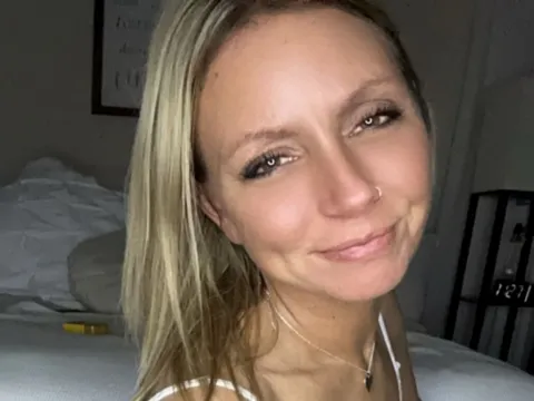 video dating model Dittytitties