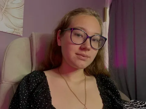 video live sex cam model EmiliBroown
