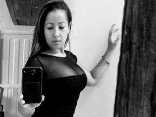 cam live show model EvelynnMaya