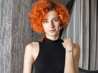 rock bitch model FabianaGreys