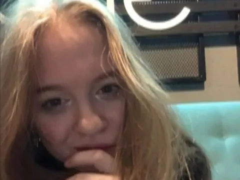 teen cam live sex model FlairDensford