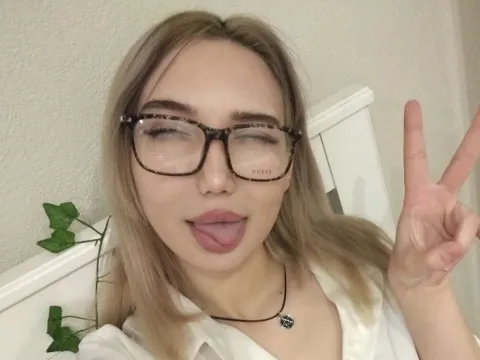 adult live chat model FloraSelt