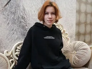 live video chat model FreyaCollin