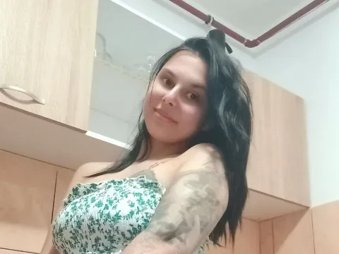 wet pussy model GeorgiWillson
