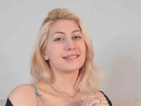 webcam sex model GillianBlythe