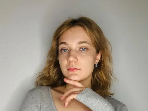 adult webcam model GlennaAxtell