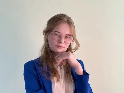 hot livesex chat model GuinevereAlder