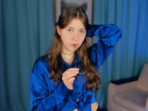 jasmine live chat model GwendolynDolby