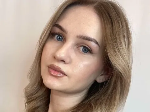 video dating model GwendolynHarder