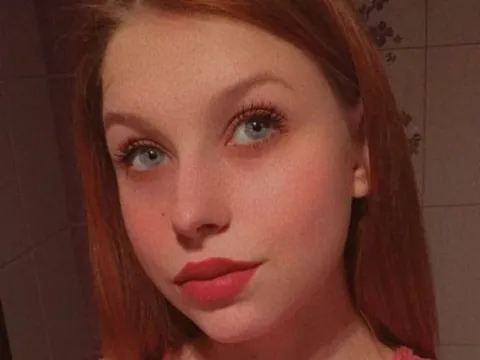 amateur teen sex model HannaFarrell