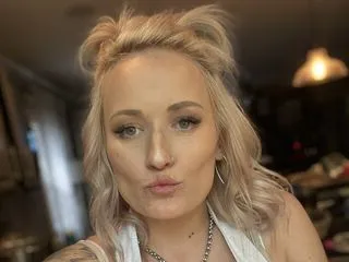 live sex online model KatCallie