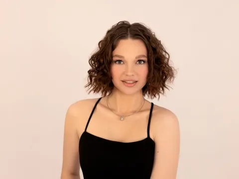 teen webcam model LeilaBlum