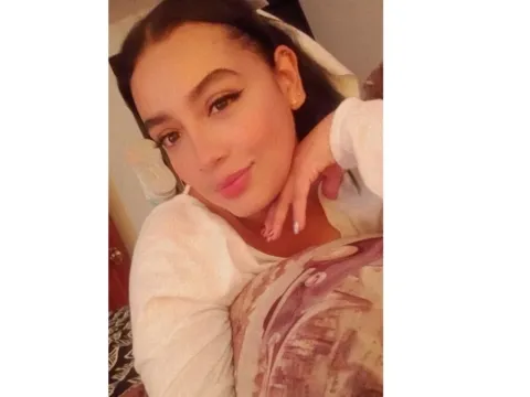 direct sex chat model LessyGrey