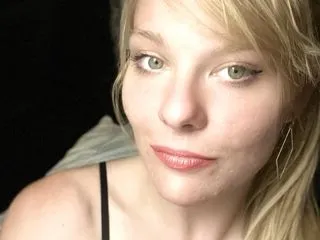 naked webcams model LilianJohnson