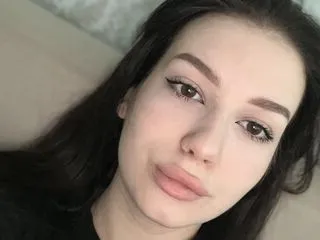 adult webcam model LilyReyb