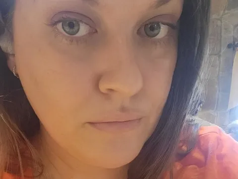 amateur teen sex model LindeeMarie