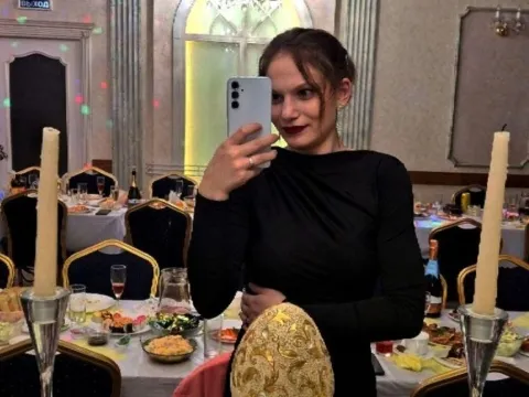 live sex chat model LizbethBensley