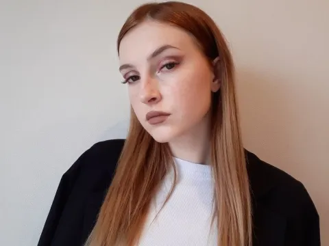 teen webcam model LoisBrabazon