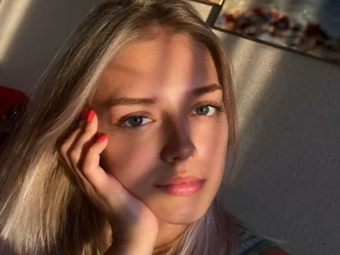 jasmin live sex model LolaDoo