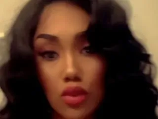 webcam sex model LolaDrina