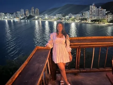 latina sex model LorennaRojas