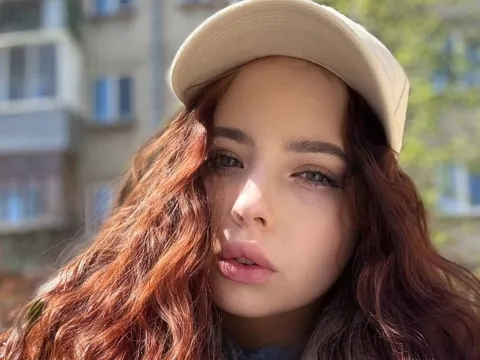 live sex video chat model LorettaFisher