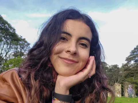 live amateur sex model LuneDupont