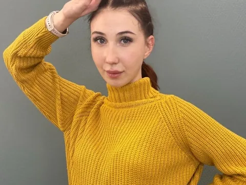 webcam sex model LynetteCrosier