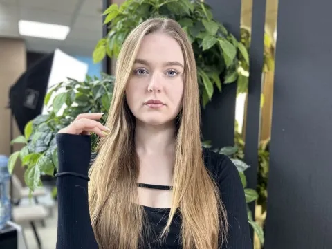 live sex movie model MaceyCox