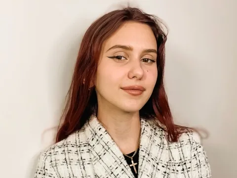 teen webcam model MaidaBoddy