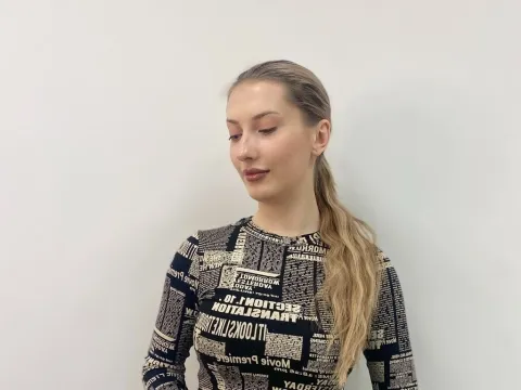 live video chat model MarianDaunt